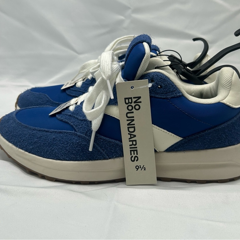 No Boundaries Blue and White Men's Sneakers